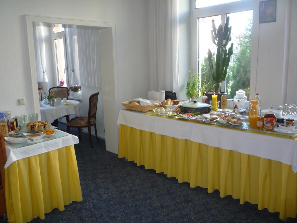 Hotel Carolinenhof باد بيرمونت المظهر الخارجي الصورة