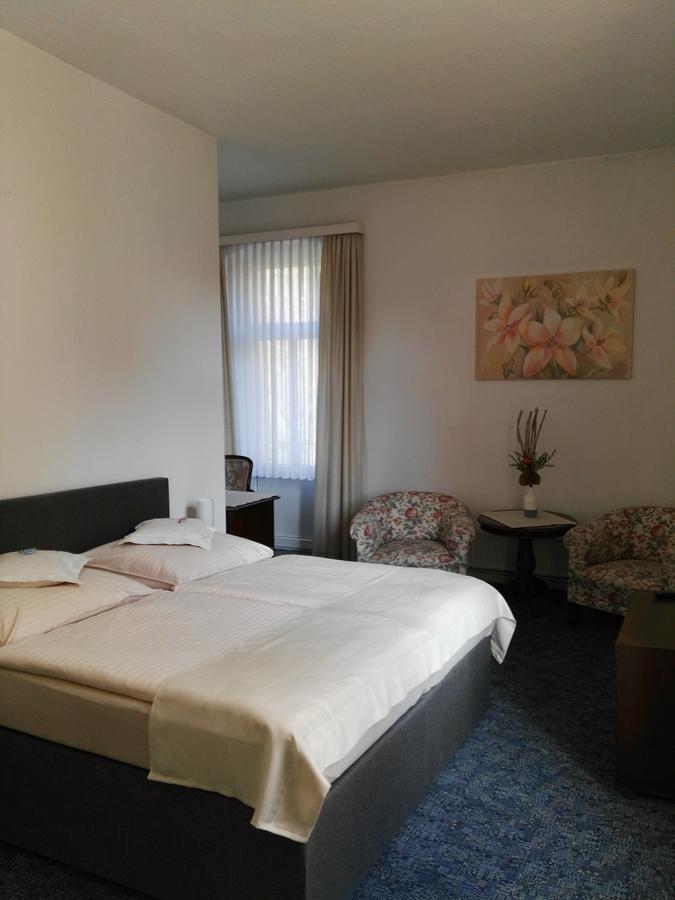 Hotel Carolinenhof باد بيرمونت المظهر الخارجي الصورة