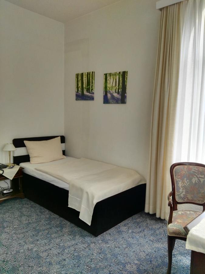 Hotel Carolinenhof باد بيرمونت المظهر الخارجي الصورة